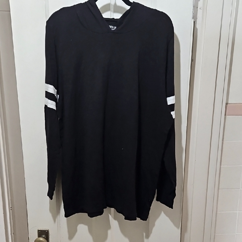 Torrid Black Long Sleeve Women's Shirt with White Stripes Size 3